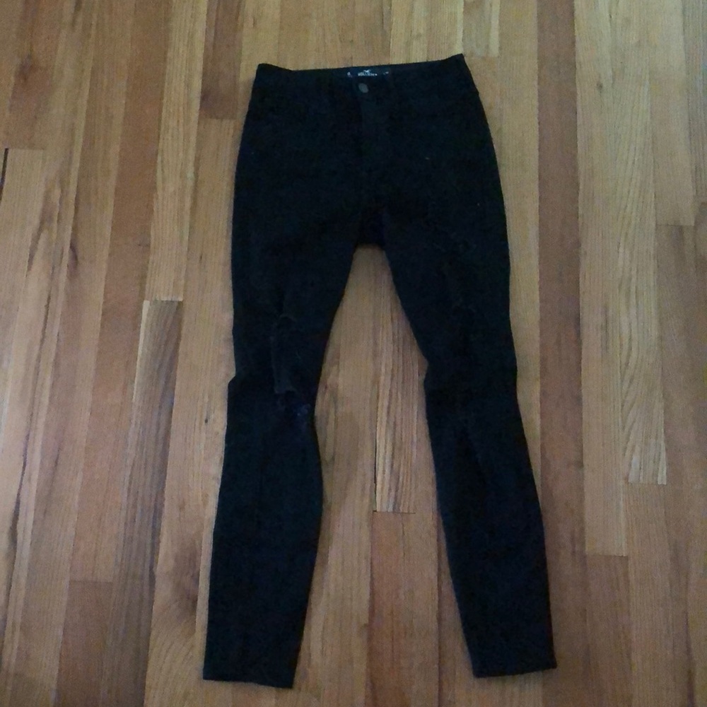 Black ripped jeans